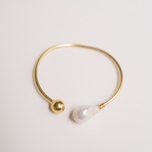 Baroque pearl ball cuff