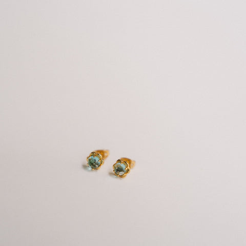 flower studs